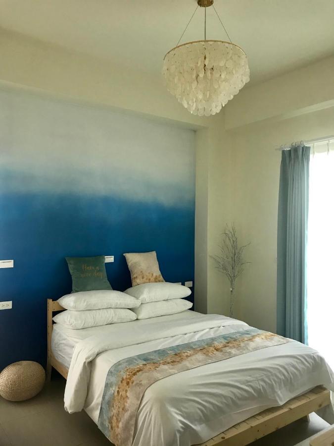 Burano Yellow Villa Hengchun Exterior photo